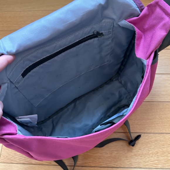 Patagonia Half Mass 15L Bag Shoulder CrossBody Pack Bag - Picture 5 of 8